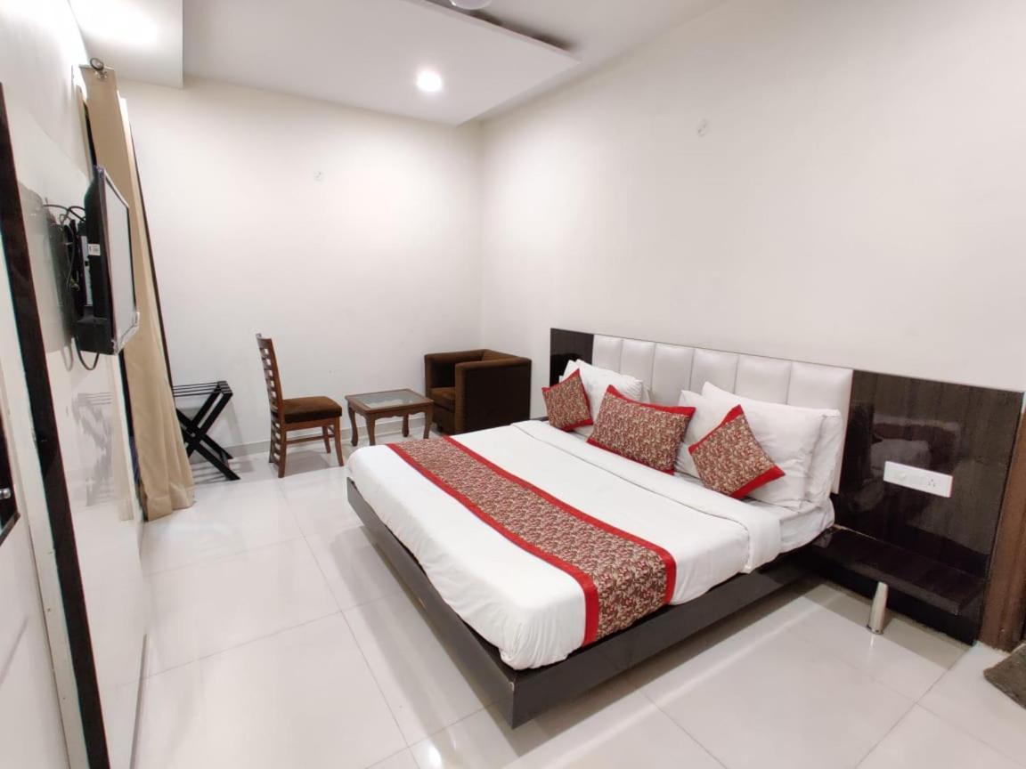 Super Collection O Amritsar Near Railway Station Hotel Luaran gambar